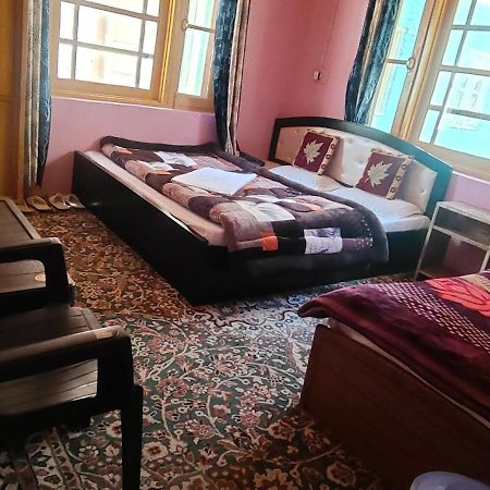 Friends Enclave Gurez Otel Kanzalwan Dış mekan fotoğraf