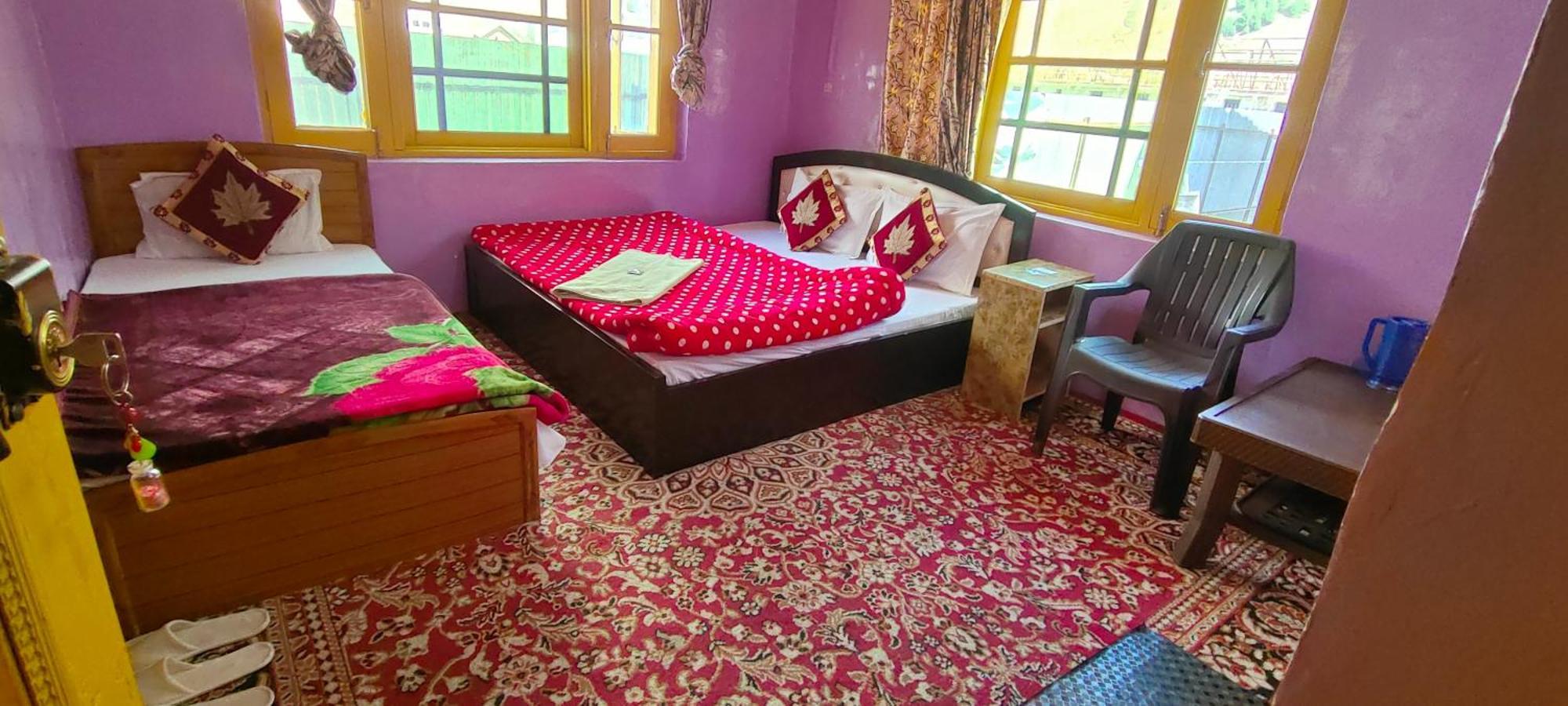 Friends Enclave Gurez Otel Kanzalwan Dış mekan fotoğraf